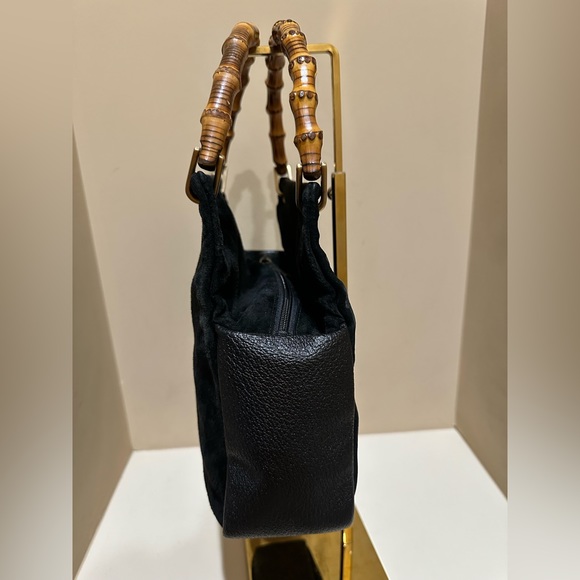 Gucci Suede Bamboo Black Handbag - Picture 4 of 9